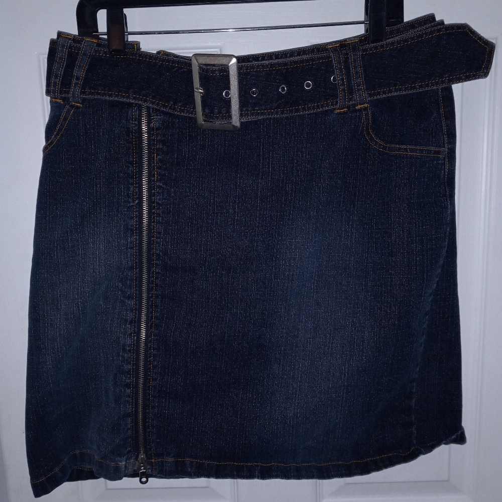 Venezia Denim Skirt with Belt